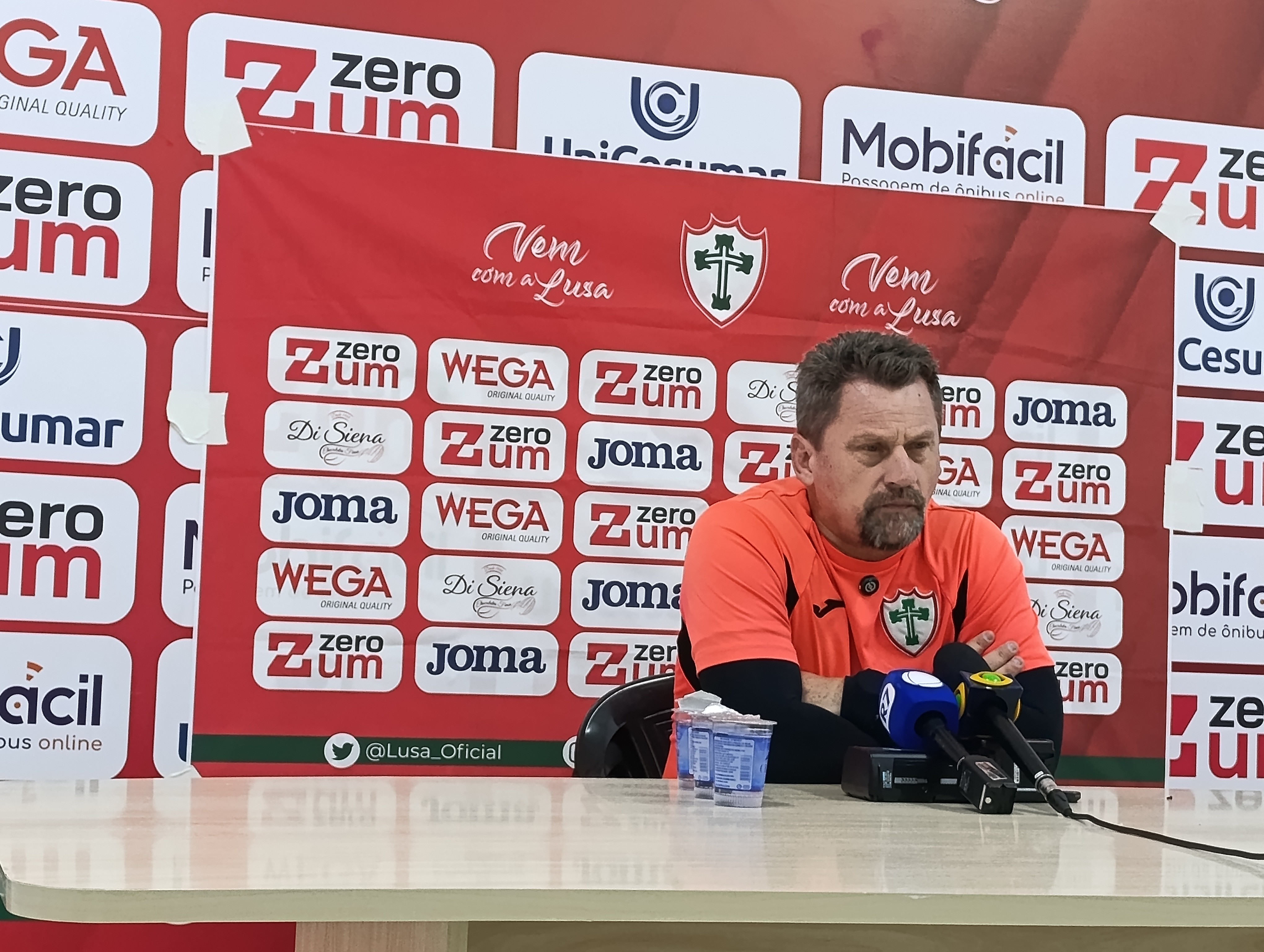 Fábio Matias admite favoritismo do Corinthians, mas quer "presente" para o torcedor da Portuguesa