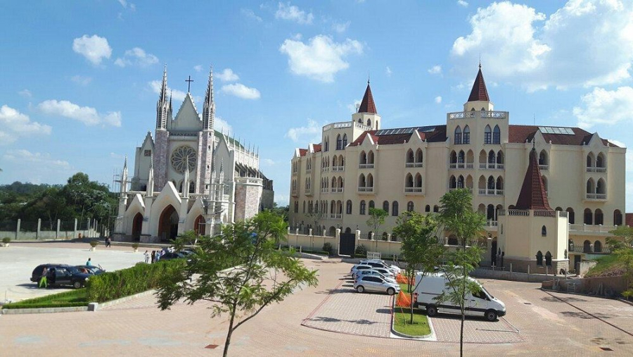 Basilica Nossa Senhora do Rosario de Fatima em COTIA